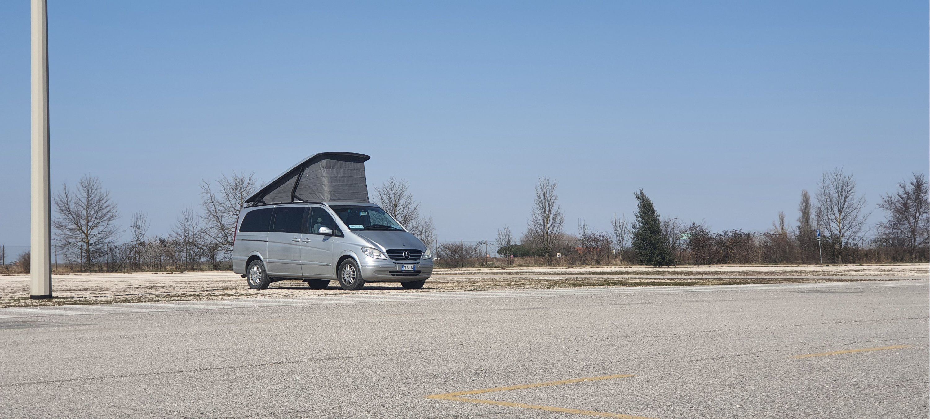 Shark nel parcheggio a Caorle
