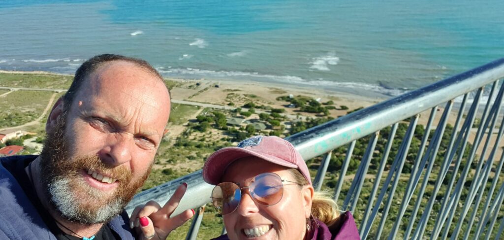 Io e Max al Mirador del Faro di Santa Pola, in Spagna