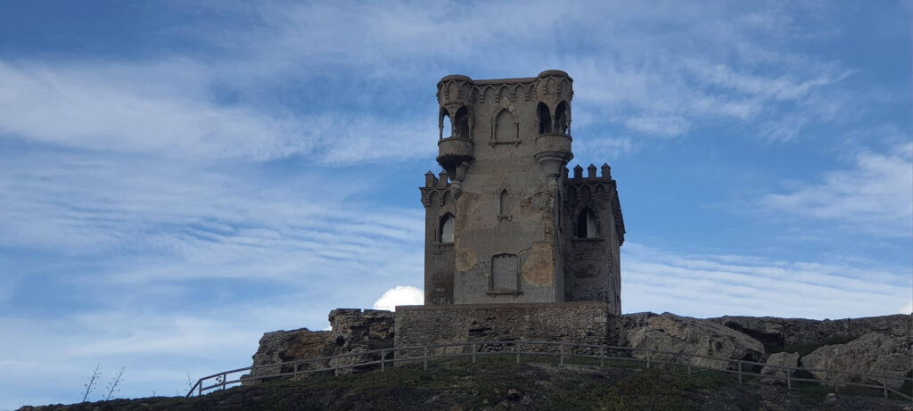 Il castello di Santa Catalina a Tarifa, in Spagna.