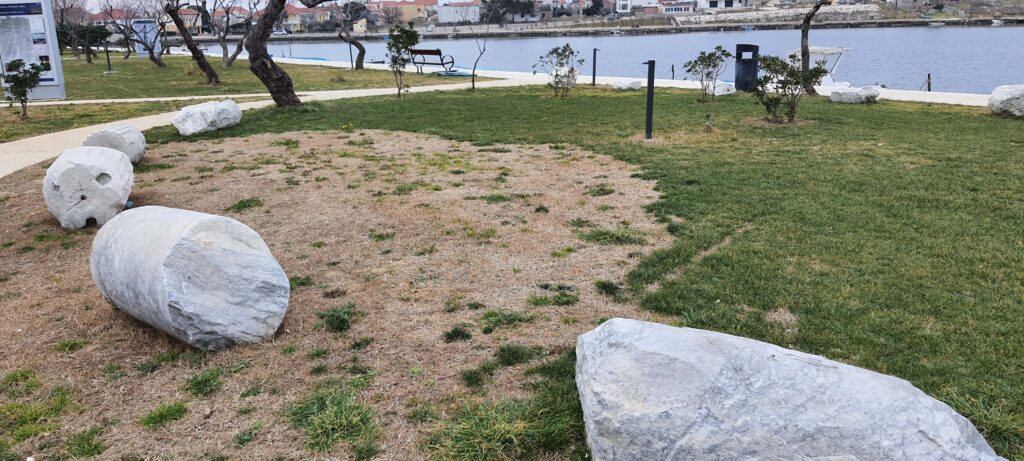 Resti romani al parco.