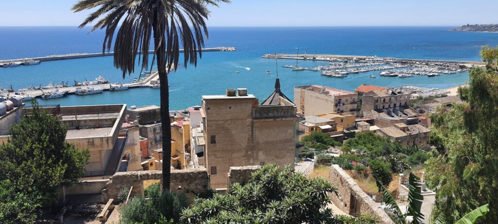 Sciacca e il suo porto visti dall'alto